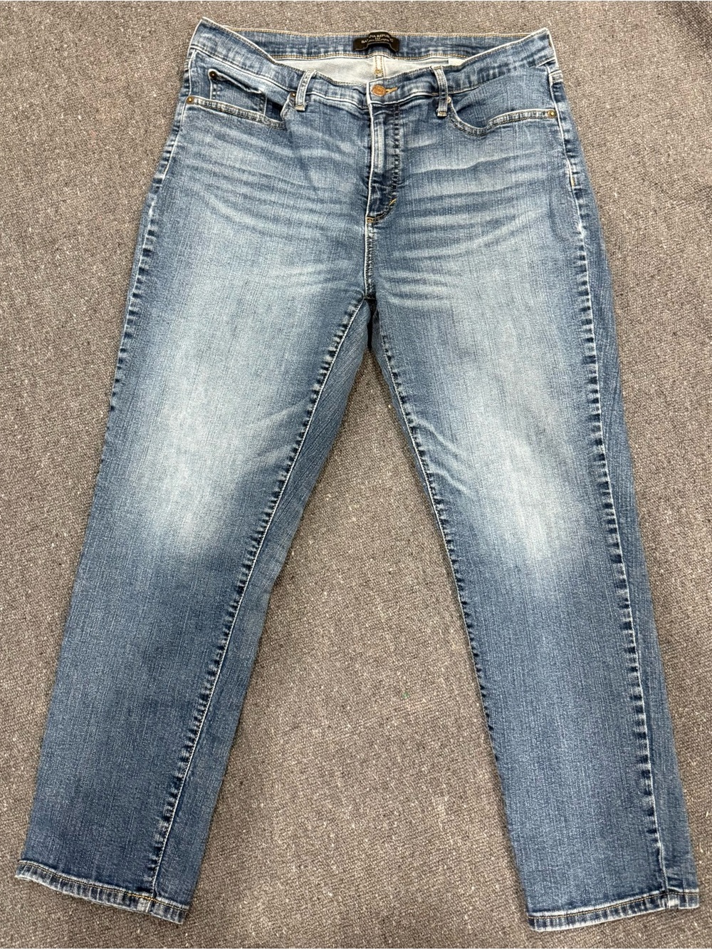 Banana Republic Curvy Girlfriend Jeans 32/14 Medium Wash